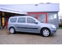 Dacia Logan MCV 1.6-16V Lauréate 7-pers Airco|Trekhaak|APK dec 2026!