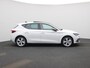SEAT Leon 1.5 TSI e-Hybrid FR Business Automaat | LED Koplampen | Navigatie | Climate Control | Apple Carplay/Android Auto | Panoramadak | Achteruitrijcamera | Adaptive Cruise Control | Parkeersensoren | Privacy Glass | Virtual Cockpit | Direct leverbaar! |