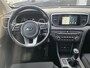 Kia Sportage 1.6 GDI DynamicLine Trekhaak, Nieuw geleverd en dealeronderhouden, cruise control, navigatie Apple Carplay/Android Auto, parkeersensoren, afdaal assistent