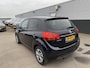 Kia Venga 1.6 CVVT DynamicPLusLine Automaat, NL-auto, 1e eigen., boekjes compleet, navigatie, achteruitrij camera, cruise control, lage KM stand!