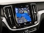 Volvo V60 2.0 B3 luxury Automaat (APPLE CARPLAY, DEALER ONDERHOUDEN, DAB+, SPORTSTOELEN, LED KOPLAMPEN, ADAPTIVE CRUISE CONTROL, BLUETOOTH, NIEUWSTAAT)