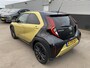 Toyota Aygo X 1.0 VVT-i MT Premium NL-auto vol luxe, boekjes compleet, dealer onderhouden! Stoelverwarming, parkeersensoren, navigatie, Apple CarPlay/Android Auto, JBL premium audio!