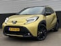 Toyota Aygo X 1.0 VVT-i MT Premium NL-auto vol luxe, boekjes compleet, dealer onderhouden! Stoelverwarming, parkeersensoren, navigatie, Apple CarPlay/Android Auto, JBL premium audio!