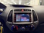 Hyundai i20 1.2i i-Deal * 65.153 km + NAP / Airco / LM Velgen / NL Auto *