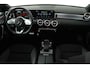 Mercedes-Benz A-klasse 250 e Business Solution AMG Limited (SFEERVERLICHTING, PANORAMADAK, CAMERA, STOELVERWARMING, 1e EIGENAAR)
