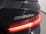 BMW 3-Serie Touring 320e M-Sport | Facelift | Panoramadak | Ele. stoelen + Geheugen | HUD | Sportstoelen | 360° Camera | Apple CarPlay/Android Auto | Cruise Control | Comfort Pakket | M-Sport Pro | HiFi | Curved Display |