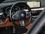 BMW 5-Serie 530e xDrive Business Edition Plus · NL-auto · Comfort access · Laser Light · Memory seats · Adaptive cruise · Massage · 360 Camera · Stuur- en stoelverwarming · Ambiance · Harman/Kardon · Trekhaak