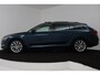 Skoda Superb Combi 1.5 TSI ACT Business Edition Plus (PANORAMADAK, STUUR-/STOELVERWARMING, CAMERA, ADAPTIVE CRUISE)