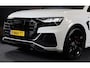 Audi Q8 55 TFSI e Quattro S Line / B & O / Camera / F1 / Cruise Control / Sfeerverlichting / Dig Cockpit / Matrix / Pdc / 23 Inch