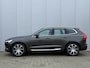 Volvo XC60 T6 Plug-in hybrid AWD 340PK Inscription | Luchtvering | Verwarmde voorstoelen & Stuurwiel | Adaptieve Cruise Control | BLIS Doedehoekdetectie | Trekhaak semi elektrisch inklapbaar | Harman Kardon audio