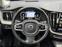Volvo XC60 T6 Plug-in hybrid AWD 340PK Inscription | Luchtvering | Verwarmde voorstoelen & Stuurwiel | Adaptieve Cruise Control | BLIS Doedehoekdetectie | Trekhaak semi elektrisch inklapbaar | Harman Kardon audio