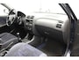 Mazda 626 1.8i GLX met airco en trekhaak