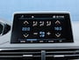 Peugeot 5008 1.2 PureTech Blue Lease Premium Avantage Automaat | Camera + Parkeersensoren voor | Elektrische Achterklep Hands-free | Apple Carplay & Android Auto