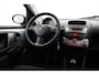 Toyota Aygo 1.0 VVT-i Now | Origineel NL | Airco | Radio CD | Elektrische ramen voor | 5-deurs