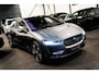 Jaguar I-Pace EV400 First Edition 90 kWh |Panorama | Alcantara Hemel | Luxe Leder | Camera | Stoelverwarming | Stuurwiel verwarmd