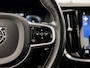 Volvo V60 2.0 T8 Twin Engine AWD Polestar Engineered 407Pk Automaat (PANORAMADAK, BOWERS&WILKINS AUDIO, HEAD-UP DISPLAY, KEYLESS, 360 GRADEN CAMERA, GELE GORDELS, TREKHAAK WEGKLAPBAAR, STANDKACHEL, 20 INCH)