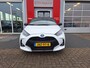 Toyota Yaris 1.5 Hybrid Dynamic Bi-Tone