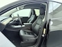Tesla Model Y LFP-Accu SOH 97% Leder Lmv 20" Warmtepomp Camera's Panormadak Adap.Cruise Navi RWD Ecc Autopilot Stoel+Stuur+Achterbank Verwarming Elek.Achterklep Dodehoek detector Draadloze telefoonlader Origineel Nederlandse Auto
