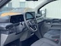 Ford Transit Custom 340 2.5 PHEV L2H1 Limited 233pk | Kombi | Incl. BTW/BPM | Dubbele zijschuifdeur | Privacy Glass | Inklapbare trekhaak | 17 inch lichtmetalen velgen | Driver Assistance Pack Premium | Verwarmbaar stuurwiel
