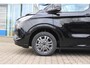 Ford Transit Custom 340 2.5 PHEV L2H1 Limited 233pk | Kombi | Incl. BTW/BPM | Dubbele zijschuifdeur | Privacy Glass | Inklapbare trekhaak | 17 inch lichtmetalen velgen | Driver Assistance Pack Premium | Verwarmbaar stuurwiel