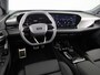 Audi Q6 e-tron S edition 83Kwh 252 pk SUV | Tech pakket plus | Glazen panoramadak | Lederen bekleding | Rode remzadels |