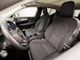Volvo XC40 1.5 T5 Recharge Inscription 262Pk Automaat (PANORAMADAK, DEALER ONDERHOUDEN, KEYLESS ENTRY, APPLE CARPLAY, STUUR/STOEL VERWARMING, STANDKACHEL, SPORTSTOELEN, NIEUWSTAAT)