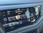Volkswagen Taigo 1.0 TSI R-Line Edition Incl. afleveringsbeurt en 12 maanden BOVAG-garantie | 18 inch LMV | Stoelverwarming | Adaptive | Apple Carplay |