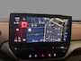 Volkswagen ID.5 Pro 77 kWh | Stoel- en stuurwielverwarming | Achteruitrijcamera | 20 inch velgen | Getint glas | Navigatie