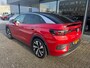 Volkswagen ID.5 Pro 77 kWh | Stoel- en stuurwielverwarming | Achteruitrijcamera | 20 inch velgen | Getint glas | Navigatie