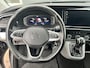 Volkswagen Transporter 2.0 TDI L2H1 Bulli 150pk Automaat Airco Cruise controle Digitaal display Trekhaak 2500kg trekgewicht 2-Persoons Telefoonverbinding Apple carplay Sitebars Euro 6 Dealer onderhouden