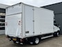 IVECO Daily 35C16V 2.3 Himatic Automaat 800kg laadklep Trekhaak 3500kg Trekgewicht zijdeur Airco cruise controle Telefoonverbinding 3-Persoons bakwagen verhuiswagen Meubelbak Euro 6 Tachograaf
