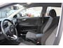 Kia Stonic 1.0 T-GDi DynamicLine Navigatie/Achteruitrijcamera/Airco/Cruise control/Licht metalen velgen/Parkeersensoren