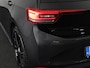 Volkswagen ID.3 First Max 58 kWh 204 pk | Navigatie | Panoramadak | Trekhaak (afneembaar) | Parkeersensoren | Achteruitrijcamera | Stoelverwarming |