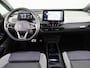 Volkswagen ID.3 First Max 58 kWh 204 pk | Navigatie | Panoramadak | Trekhaak (afneembaar) | Parkeersensoren | Achteruitrijcamera | Stoelverwarming |