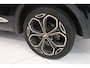 Renault Kadjar 1.3 TCe Black Edition | Camera | Climate control | Trekhaak | 19" lichtmetaal | Navigatie | AppleCarplay AndroidAuto | LED verlichting | Stoelverwarming |