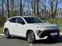 Hyundai Kona 1.6 GDI HEV N Line | €5120 Korting | Stoelverwarming | Dodehoekdetectie | 360 Camera | Blindview Monitor |