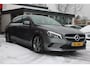 Mercedes-Benz CLA 180 *Business* | Sneeuw ACTIE!! | Carplay | Cruise & Climate Control | Camera | Stoel verwarming | PDC | Navigatie | Bluetooth | Orig.NL |