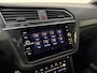 Volkswagen Tiguan 1.5 TSI R-Line Panoramadak, Applecarplay, Camera