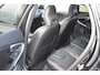 Volvo V40 Cross Country T3 153PK Polar+ Luxury | Panodak | H&K | Stoelverwarming | Leder | Camera