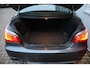 BMW 5-Serie 525i Business Line Edition II | 6-cilinder | Schuif-/kanteldak | PDC | Cruise Control | Leder |