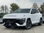 Hyundai Kona 1.6 GDI HEV N Line Full Hybride Automaat met Navigatie, Adaptive Cruise Control en Sport uitvoering Uit voorraad leverbaar!