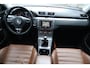 Volkswagen Passat Variant 1.6 TDI BlueMotion / LEDER / NAVI / CRUISE / PDC V+A / NAP! / NL AUTO / KEURIG