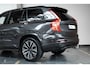 Volvo XC90 T8 Recharge AWD Ultimate Dark | Wegklapbare trekhaak | 360 Graden Camera | Getint Glas Achter | Luchtvering | Adaptieve Cruise Control | Verwarmbare Voorstoelen | Dodehoekdetectie Met Correctie | Panorama Dak | Rijstrooksensor Met Correctie | Navigatiesysteem | Keyless Entry | Verwarmbare Achterbank