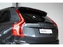 Volvo XC90 T8 Recharge AWD Ultimate Dark | Wegklapbare trekhaak | 360 Graden Camera | Getint Glas Achter | Luchtvering | Adaptieve Cruise Control | Verwarmbare Voorstoelen | Dodehoekdetectie Met Correctie | Panorama Dak | Rijstrooksensor Met Correctie | Navigatiesysteem | Keyless Entry | Verwarmbare Achterbank