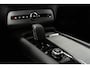 Volvo XC90 T8 Recharge AWD Ultimate Dark | Wegklapbare trekhaak | 360 Graden Camera | Getint Glas Achter | Luchtvering | Adaptieve Cruise Control | Verwarmbare Voorstoelen | Dodehoekdetectie Met Correctie | Panorama Dak | Rijstrooksensor Met Correctie | Navigatiesysteem | Keyless Entry | Verwarmbare Achterbank