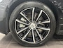 Volvo V60 T6 Plug-in hybrid AWD Plus Dark | 360 Camera | Achterbank verwarmd | Premium audio | Trekhaak |