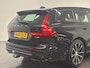 Volvo V60 T6 Plug-in hybrid AWD Plus Dark | 360 Camera | Achterbank verwarmd | Premium audio | Trekhaak |