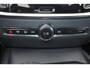 Volvo V60 B3 Momentum - Leder - IntelliSafe Surround - Elektr. bedienb. voorstoelen - Parkeercamera achter - Verwarmde voorstoelen - Extra getint glas - Parkeersensoren voor & achter - Adaptieve LED koplampen -