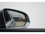 Volvo V60 B3 Momentum - Leder - IntelliSafe Surround - Elektr. bedienb. voorstoelen - Parkeercamera achter - Verwarmde voorstoelen - Extra getint glas - Parkeersensoren voor & achter - Adaptieve LED koplampen -