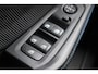 BMW 1-Serie 118i High Executive / M-Sport / Automaat / Stuur+Stoelverwarming / Trekhaak / Navigatie